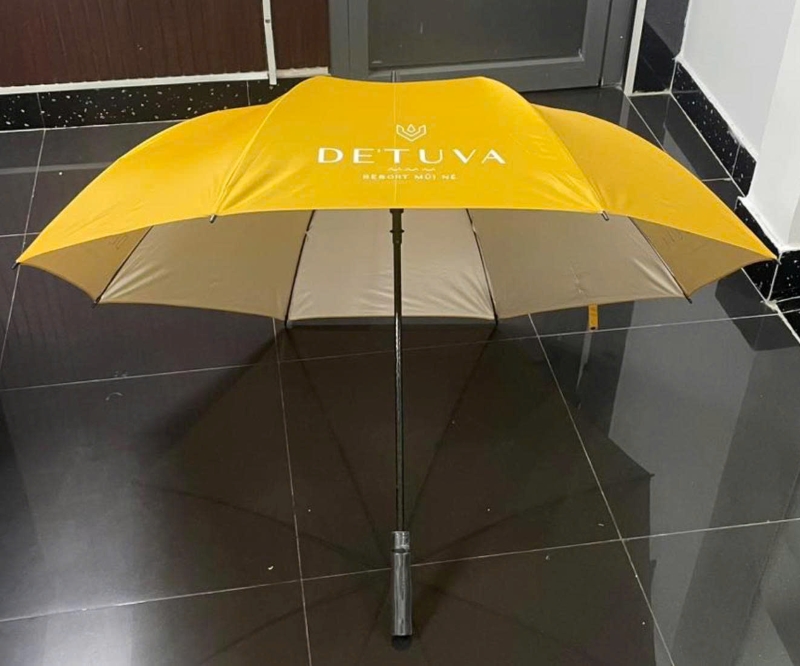 dù cầm tay cho resort