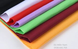 vải Pongee làm ô cầm tay