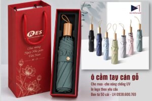 Ô cầm tay cán gỗ in logo làm quà tặng - nhận đơn từ 50 cái